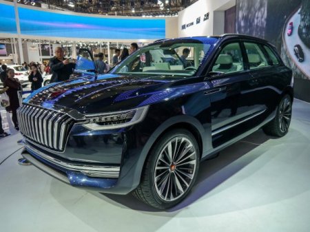 Новый Hongqi HS7 выйдет на рынок к концу 2018 года