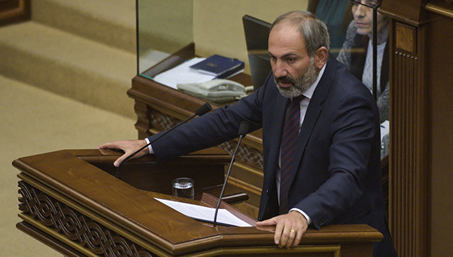 Пашинян заявил о давлении на армянских депутатов