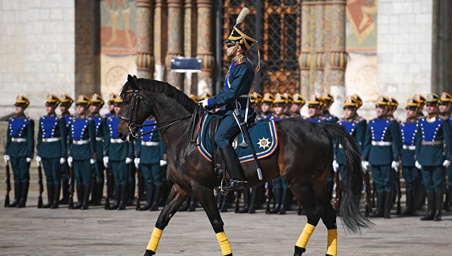 Президентский полк примет участие в церемонии инаугурации Путина