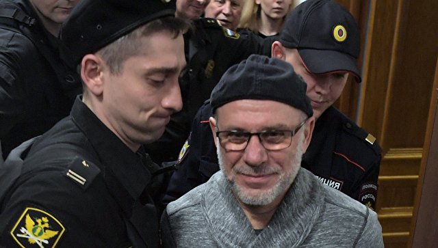 Суд рассмотрит просьбу о переводе Малобродского под домашний арест