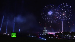 Праздничный салют в честь Дня Победы в Москве