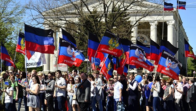 "Мы за 9 Мая, они против". Антифашисты ДНР дали бой украинским националистам