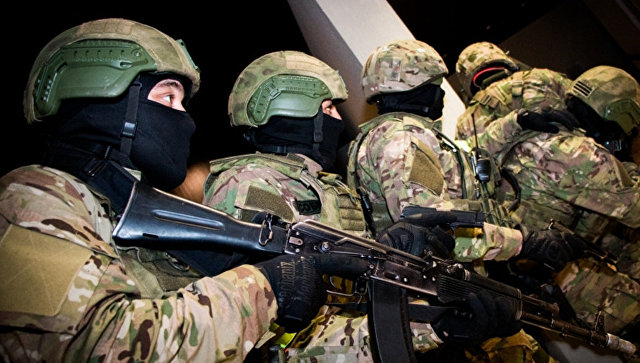 ФСБ задержала севастопольца по подозрению в участии в "Хизб ут-Тахрир"*