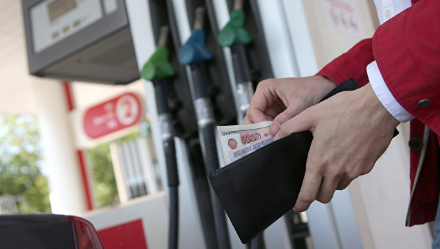Топливо инфляции. Будет ли бензин летом стоить 50 рублей