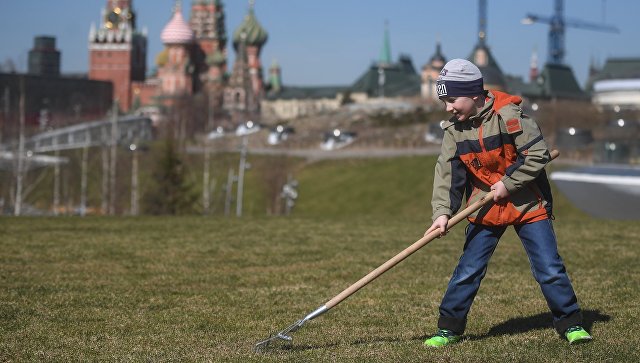 Более трех миллионов человек в Москве приняли участие в апрельских субботниках
