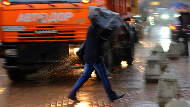 В Москве в выходные ожидаются грозовые дожди и понижение температуры