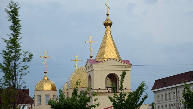 "Спасло жизнь": прихожане храма в Грозном закрыли двери перед бандитами