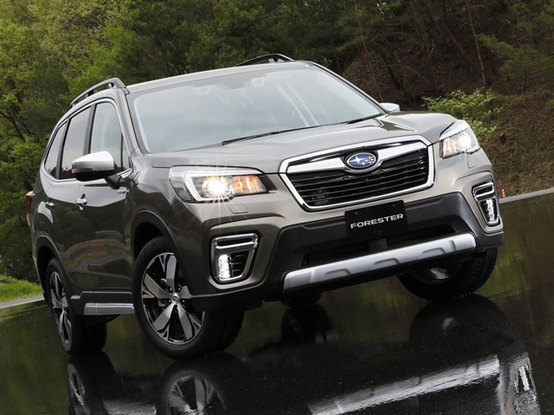 Subaru Forester получил гибридную версию