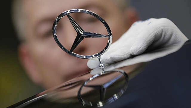 Экс-премьер Македонии получил два года заключения за покупку Mercedes-Benz