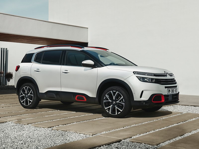 Citroen C5 Aircross получил внедорожный клиренс