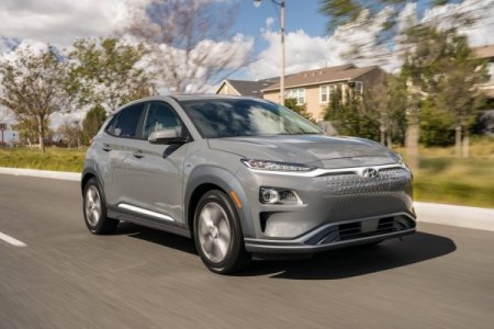 Hyundai объявил цены на новый кроссовер Kona Electric