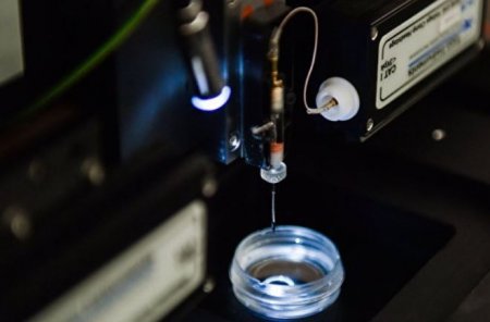 В РФ ученые создали наноэлектрод, который может измерять действие химиотерапии