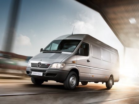 Mercedes-Benz отзовёт в РФ более 1,4 тыс микроавтобусов Sprinter Classic