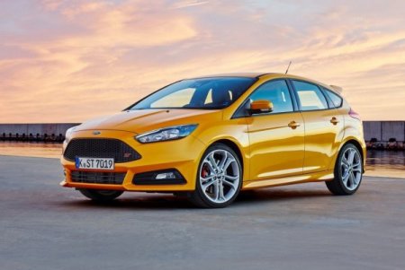 В России на 75-320 тыс. рублей подешевели бестселлеры Ford