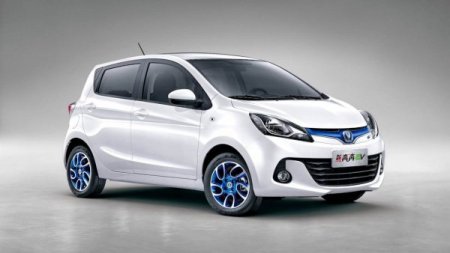 Changan построит в Узбекистане завод по производству электрокаров