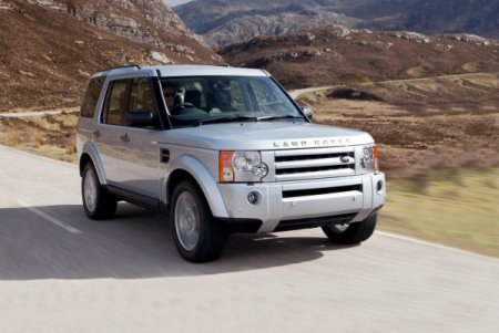 Land Rover Discovery стал мощнее и безопаснее