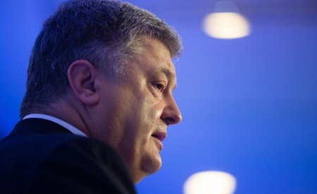 Порошенко: Люди гибнут, но дух Евромайдана жив