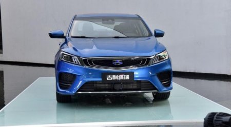 Geely представила в Китае новый купеобразный седан SL