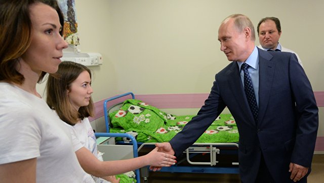 Путин навестил пациентов в новом корпусе Морозовской детской больницы