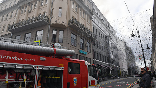 В Москве локализовали пожар в здании Дома педагогической книги