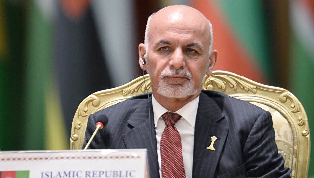 Президент Афганистана объявил перемирие с талибами*