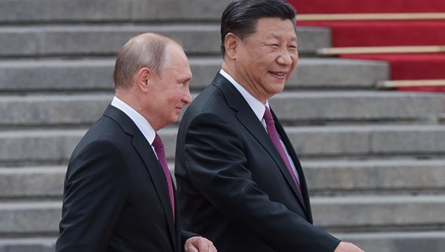 Путин и Си Цзиньпин прибыли в Тяньцзинь на скоростном поезде