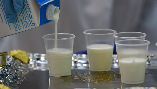 Россия и Белоруссия договорились о снятии ограничений на молочную продукцию