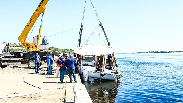 Похороны погибших в ЧП на Волге пройдут в среду