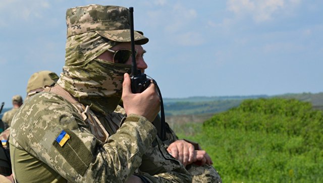 ВСУ обстреляли территорию ЛНР три раза за сутки, сообщили в республике