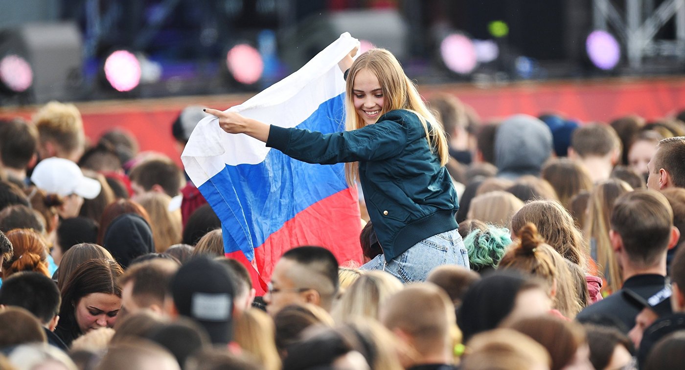 Прямая трансляция с Фестиваля болельщиков в Москве