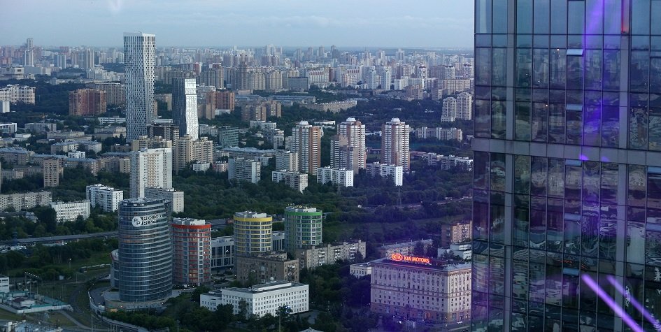 Объем инвестиций в российскую недвижимость упал на 40%