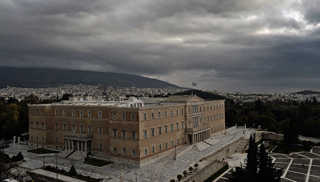 Экономист усомнился в окончательности решения проблемы долга Греции