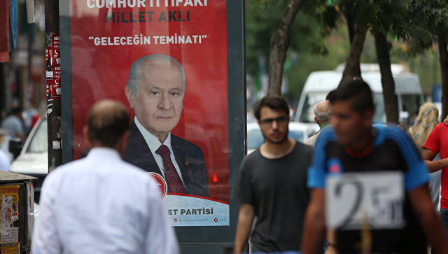 Два полюса на выборах в Турции: сирийцы за Эрдогана, средний класс за Индже