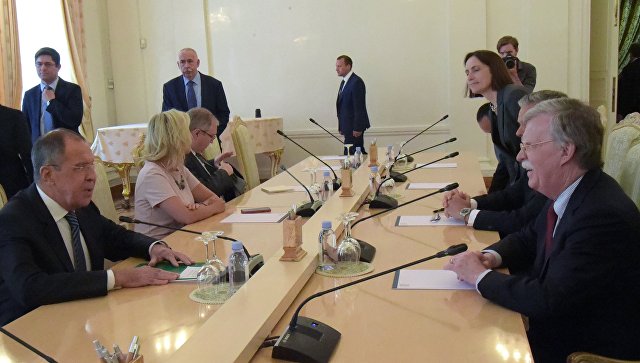 Лавров обсудил с Болтоном Сирию, Украину и двусторонние отношения