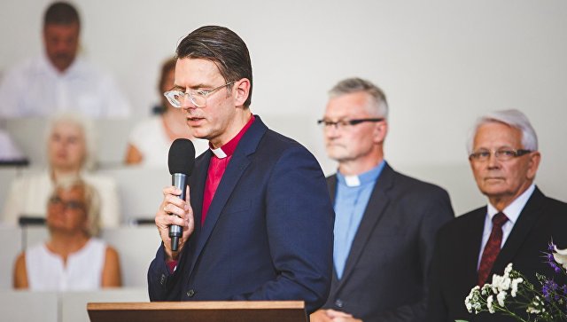 Главный оппозиционный кандидат снялся с выборов президента Латвии
