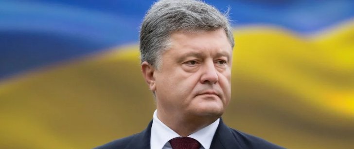 Порошенко заявил, что на Донбассе продолжается горячая фаза войны