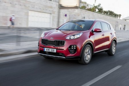 Бюджетный KIA Sportage продается лучше нового Hyundai ix35 и Creta