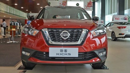 Продажи бюджетного кроссовера Nissan Kicks на базе Renault Duster начнутся осенью