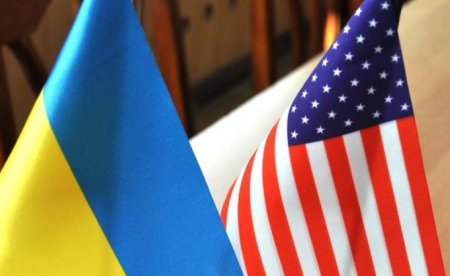 Кандидаты в президенты Украины были замечены на приеме в посольстве США