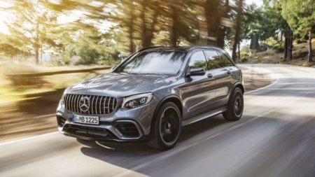 В России цены на Mercedes-Benz GLC выросли на 30 000-130 000 рублей