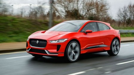 Объявлены цены на новый электрокроссовер Jaguar I-Pace для России