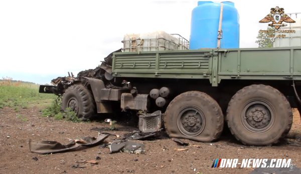 Появилось видео уничтоженного ВСУ "Камаза", развозившего воду под Докучаевском