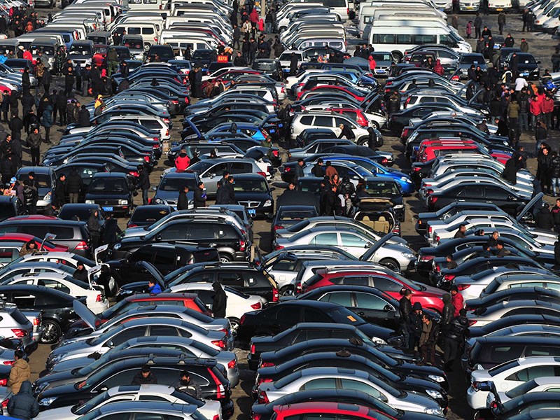 Китай снизил таможенные пошлины на автомобили