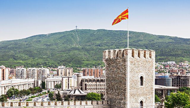 На премьера Македонии заявили в прокуратуру из-за договора с Грецией