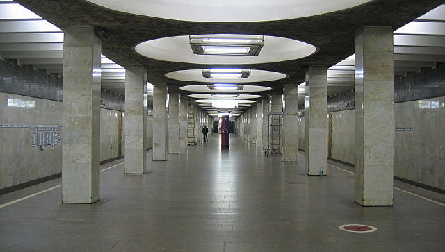 В Москве в выходные закроют вестибюли четырех станций метро