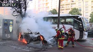 Беспорядочное веселье: в Марселе полиция разогнала разбушевавшихся болельщиков