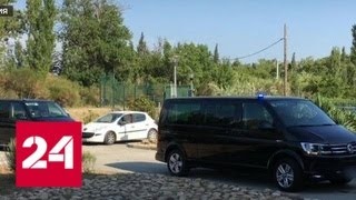 Во Франции в исправительном центре мужчина взял в заложники медсестру - Россия 24