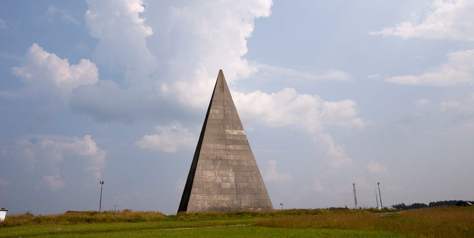 Названы сроки строительства «энергетической пирамиды» на Новой Риге