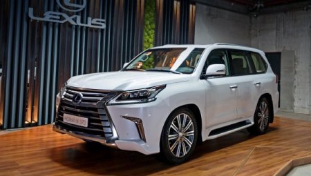 Премиальный Lexus LX получил новую спецверсию для России