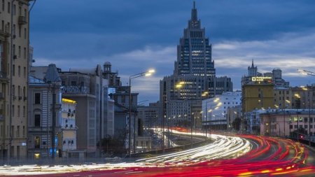 Собянин Московский регион превзошел города ЕС по количеству машин